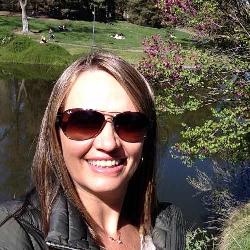 fito - Louise Larissa May De Mio